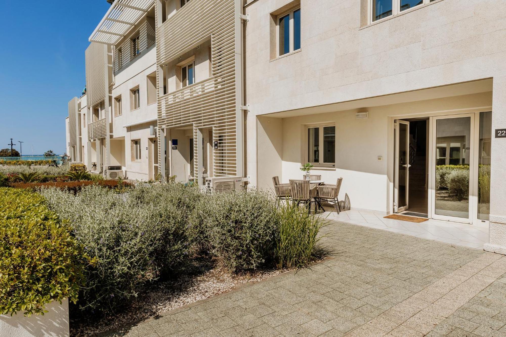 Supreme Apartment Bliss أوماغ المظهر الخارجي الصورة
